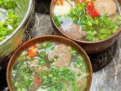 -金马门国际美食百汇(珞喻路店)