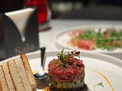 牛肉塔塔配牛油果黑橄榄酱-Solo(衡山路店)