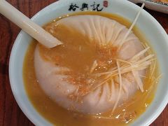 -裕兴记•蟹黄面馆(人民广场店)