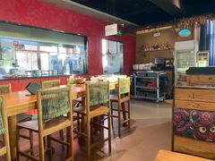 大堂-小放牛炒菜馆(军校店)