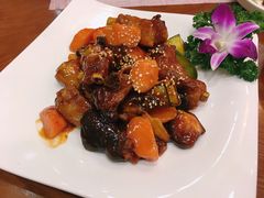 -青瓦餐厅·生鱼片·韩园烤肉(西塔店)