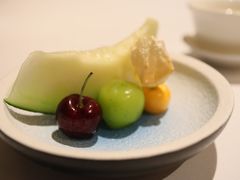 餐后水果-广州富力丽思卡尔顿酒店·丽轩·粤菜