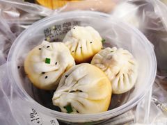 -弄堂咪道-饭香·面香·馄饨香(汇锦广场店)