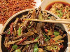 -小三峡食府(西五路店)