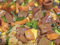 -蚝堡海鲜·威海菜·海肠捞饭·烧烤·亚洲吃蚝公司(幸福门店)