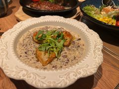 -玛格萝妮比萨屋(陆家浜路店)