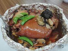 紅燒發菜蚝士燴豬手-肥肥蟹海鲜饭店(马六甲店)