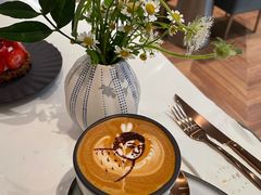 -潮一不贰·法式甜品·生日蛋糕·西式简餐(外滩店)