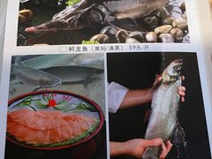 -二厨·吊桥小院·脆皮烧鸡公·本地农家菜(沿江西路店)