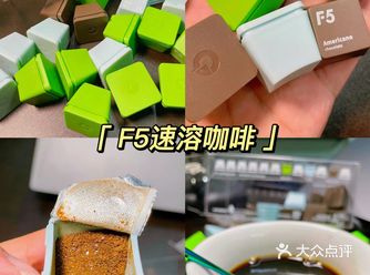 每一粒键盘的颜值都在线配色很可爱。一共有三种口味