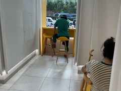 -麦当劳(徐汇漕溪北路百脑汇店)