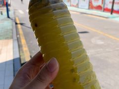 百香果甘蔗汁-阿桃甘蔗汁