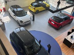 -北京晨德宝宝马4S店(金港汽车公园店)