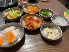 -香猪坊韩国烤肉专属门店(魏公村店)