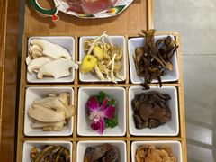 -大理董·董家小厨野生菌火锅(古城旗舰店)