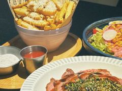 -J's Cafe Lab
