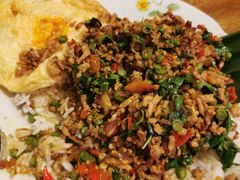 噶抛猪肉盖饭-婉泰·特色小吃·舂鸡脚(告庄二店)