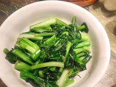 -洞庭土菜小炒馆(易发广场店)