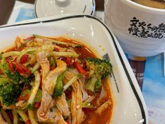 -魏家凉皮(长缨东路店)