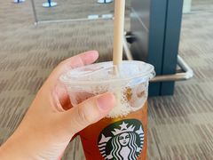 -星巴克(浦东机场T2到达店)