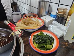 -三番火辣串串香(总店)