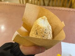 -正南齐北·老街糯米团(洪崖洞店)