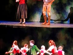 -交通银行前滩31演艺中心