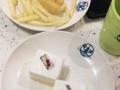 -爱客得牛排海鲜烤肉·火锅自助(春熙路黑金好店)