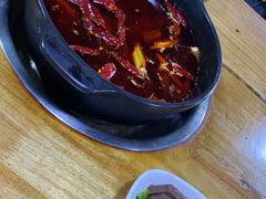 -灌县老妈砂锅串串香(万科红生活广场店)