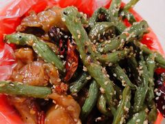 炒豆角-咱家王新国把子肉(县东巷店)