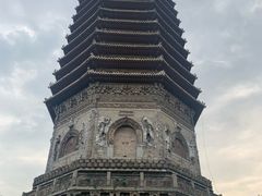 -玲珑塔公园