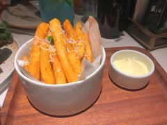 -阿妮叶李(光谷世界城店)