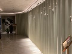 -浅深(世茂滨江精品店)