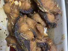 -梅记大块头爆鱼店(乍浦路店)