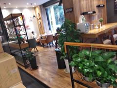 大堂-爱达乐面包生日蛋糕(华油路店)