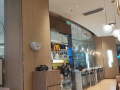 -奈雪的茶(青岛卓悦里INTOWN店)
