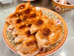 西葫芦羊肉锅贴-鸿宾楼(展览馆路店)