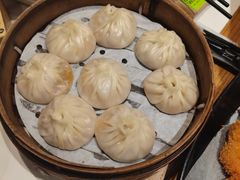 -馋三尺蟹粉小笼(人民广场店)