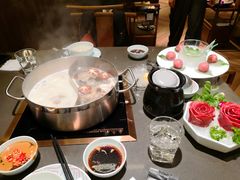 -捞王锅物料理(上海世茂广场店)