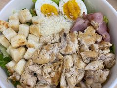 经典凯撒鸡肉-橙食派沙拉(滨海伊势丹店)