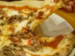 香肠蘑菇披萨-La Tavernetta(Bar à Vin)(乌鲁木齐路店)