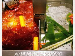-海底捞火锅(明湖路店)