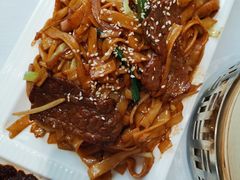 -老船夫婚宴婚庆会馆(延吉路店)