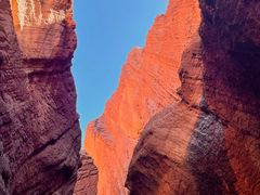 -天山神秘大峡谷