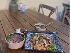 -囿面传统制面馆(中央路店)