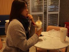 -奈雪的茶(青岛卓悦里INTOWN店)