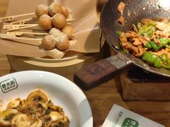 -费大厨辣椒炒肉(万家丽一店)