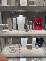 -SWAROVSKI(燕莎奥特莱斯店)