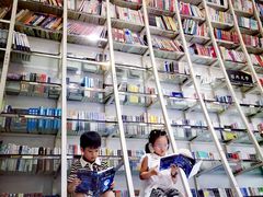 -钟书阁(松江泰晤士小镇店)