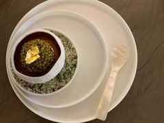 金箔鱼子酱海胆-Amber(置地文华东方酒店)